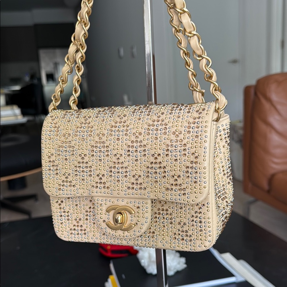 *RARE* 2025 Chanel Gold Mini Flap Bag - Gold Sparkle - Picture 3 of 16